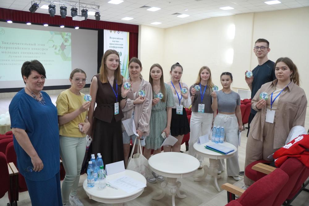 30.05.2025 прошел заключительный этап Всероссийского конкурса молодых специалистов «Лучший специалист со средним медицинским образованием. Специальность «Сестринское дело»